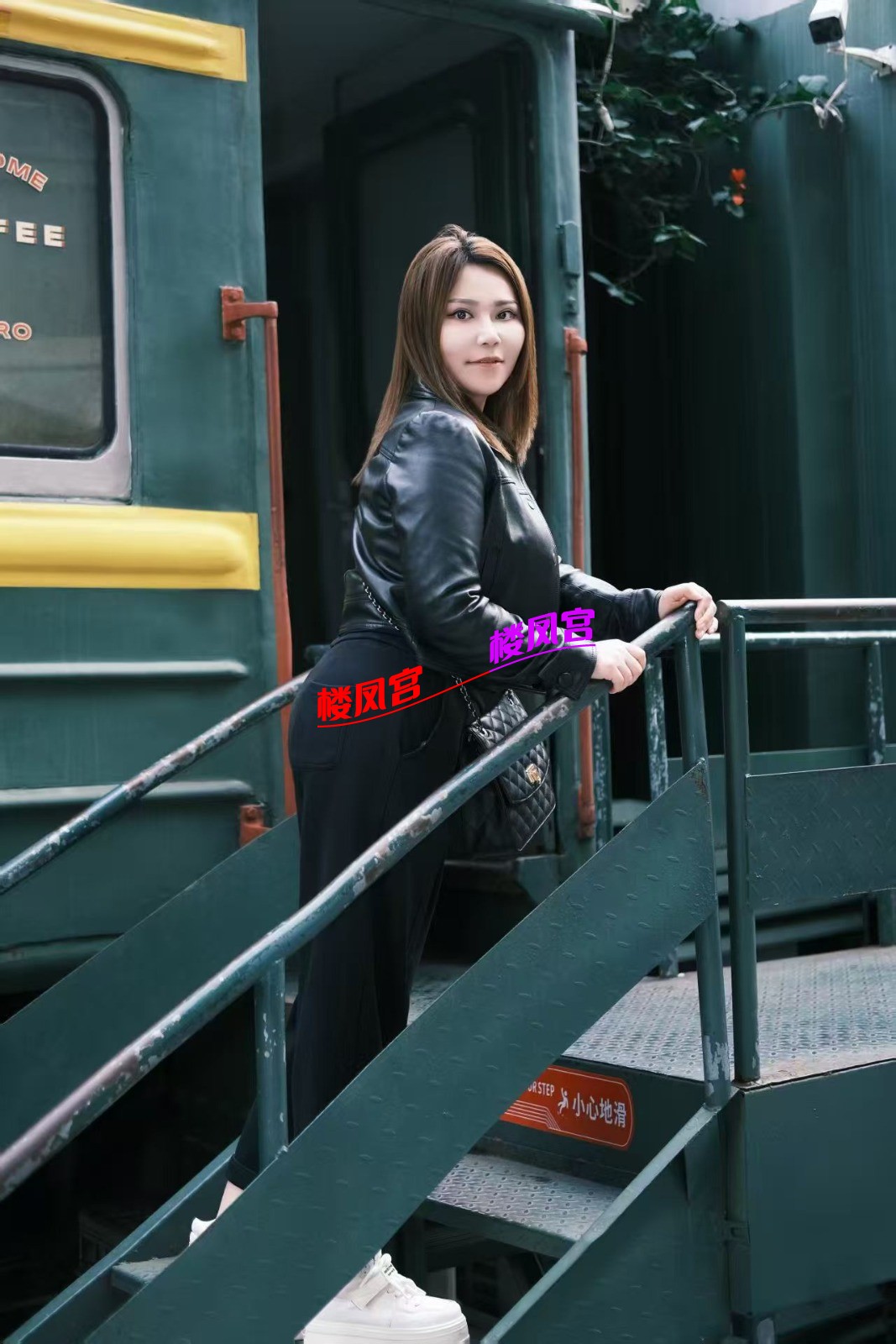 mmexport1764056987333.jpg