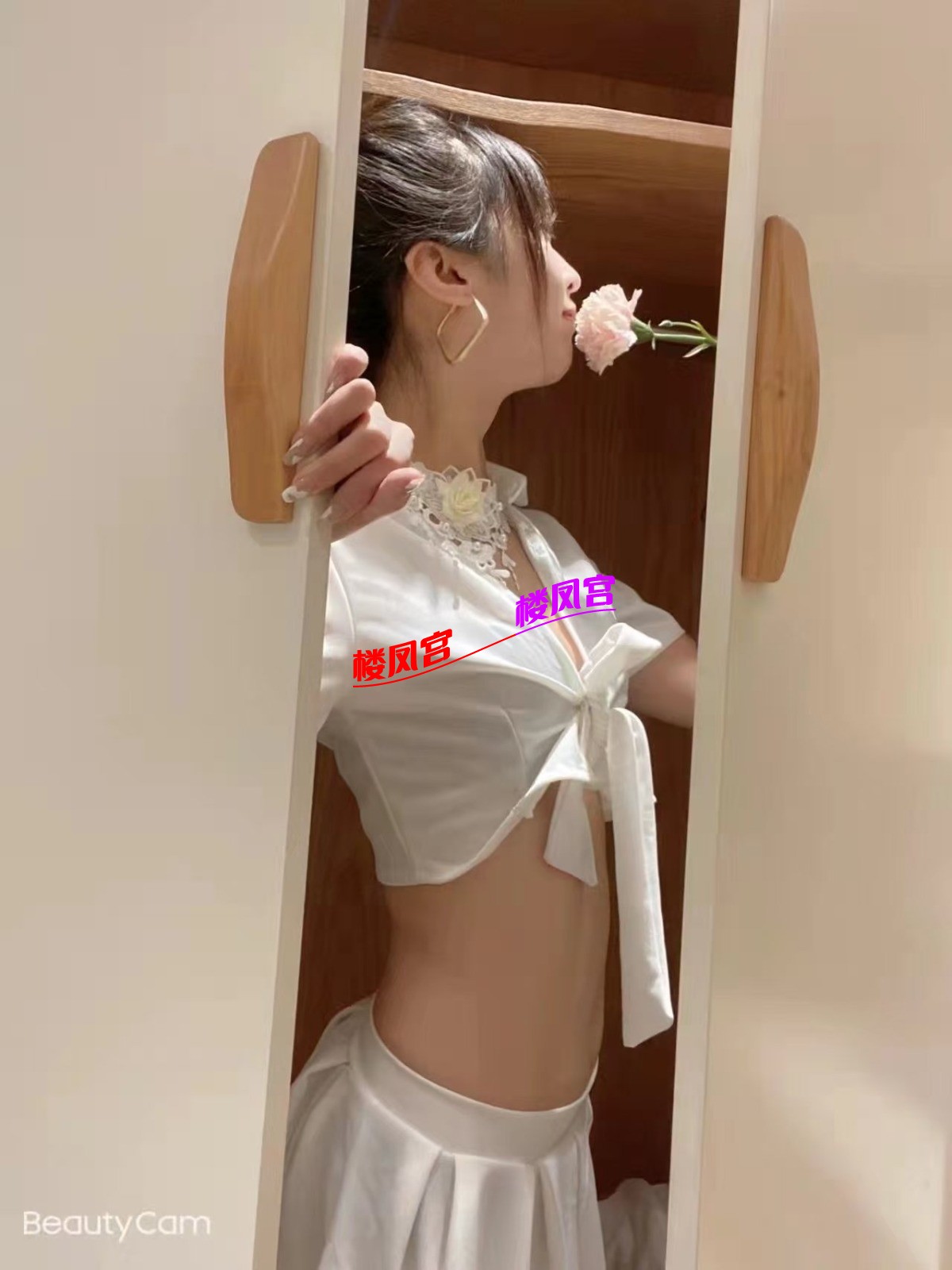 mmexport1765925398263.jpg