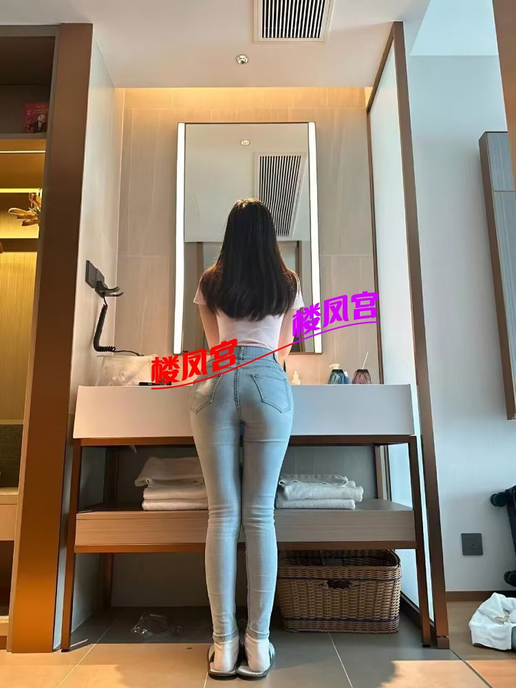 98007d7661fd8e5eeb0cd56f53f94f77.jpg