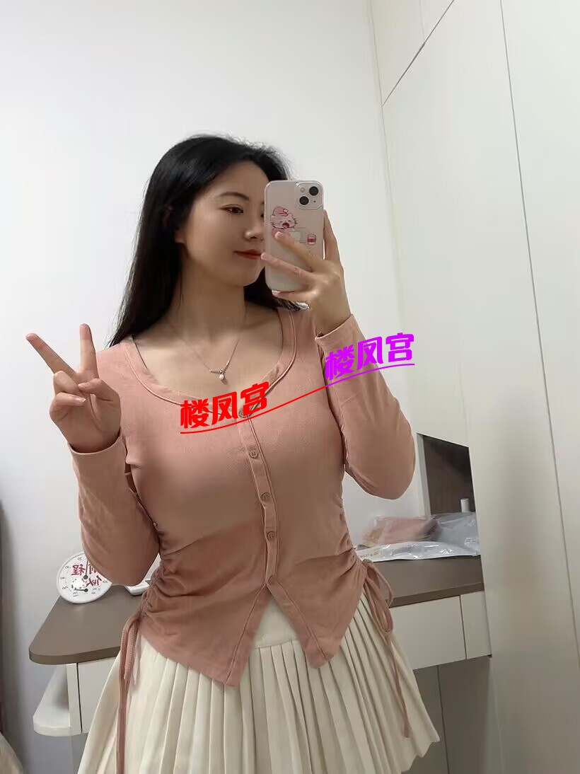 2A62104FBBB761F5B9CEBB8CEB824B4D.jpg