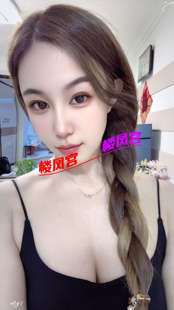 a5ad33a1e6527bbd50a4a8ff6d937ca.jpg
