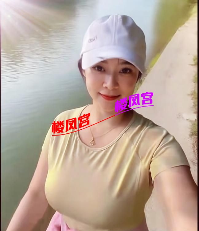 6a663380c1d50.jpg