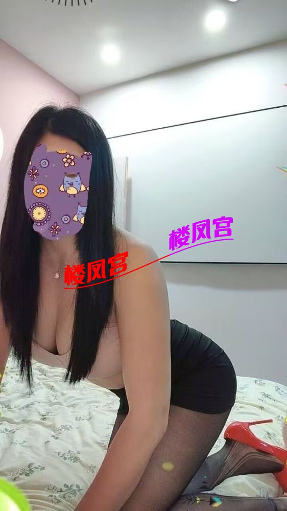 33CAA33BC6F140423D354CA373474C21.jpg
